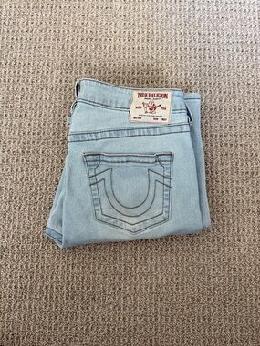 True Religion Light Wash Denim Women Jeans .. Size 30